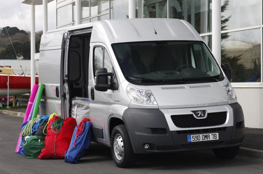  Peugeot Boxer 2006 года  (фото 49 из 81)